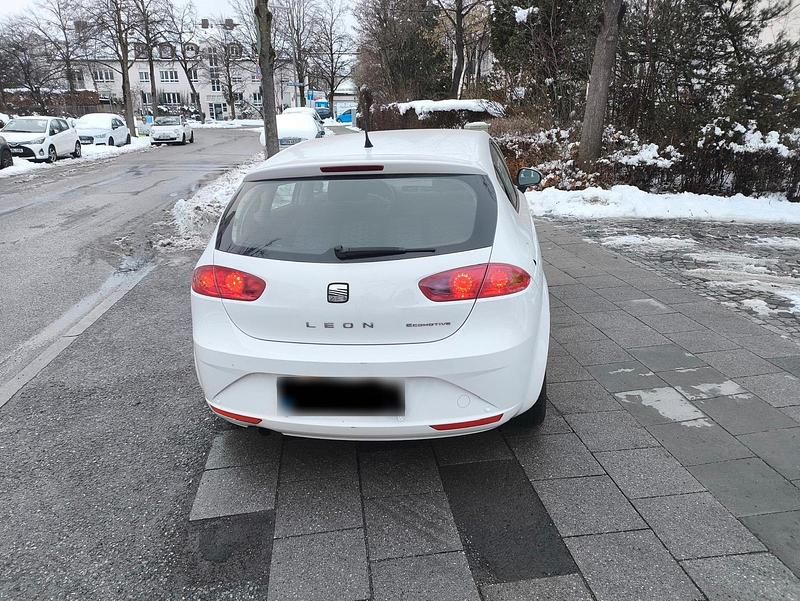 Gebraucht Seat Leon Copa 105 PS (77 kW) 2012 Weiß Kombi
