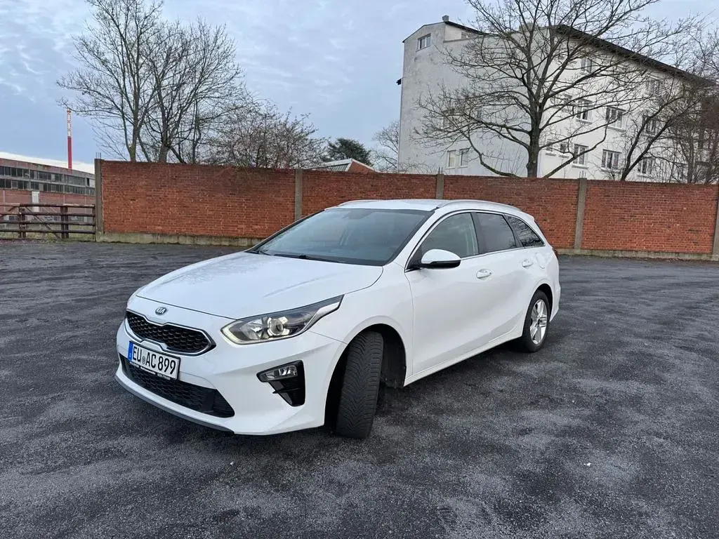 Gebraucht Kia Ceed Platinum 136 PS (100 kW) 2021 Weiß Kleinwagen