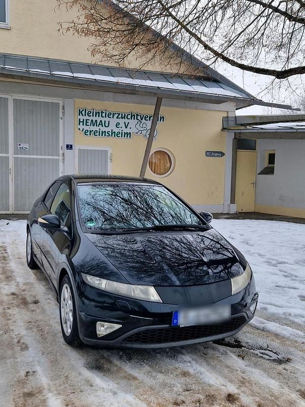 Gebraucht Honda Civic 140 PS (102 kW) 2006 Schwarz Kleinwagen