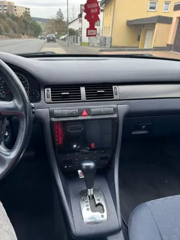 Gebraucht Audi A6 155 PS (114 kW) 2002 Blau Kombi