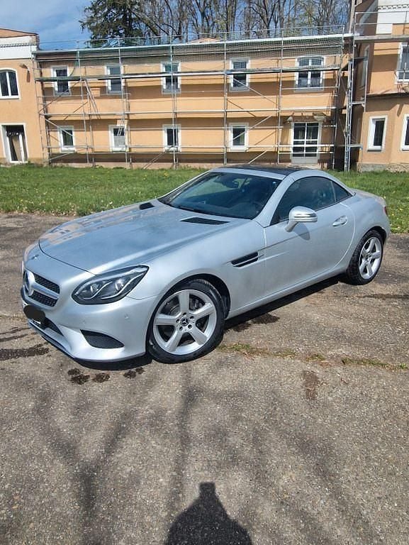 Gebraucht Mercedes SLC200 184 PS (135 kW) 2018 Silber Cabrio