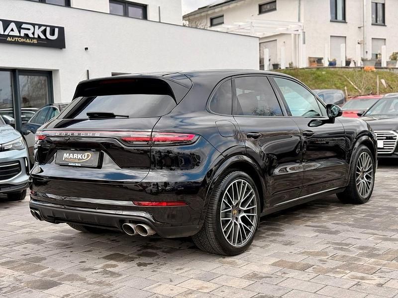 Gebraucht Porsche Cayenne S 441 PS (324 kW) 2018 Schwarz SUV