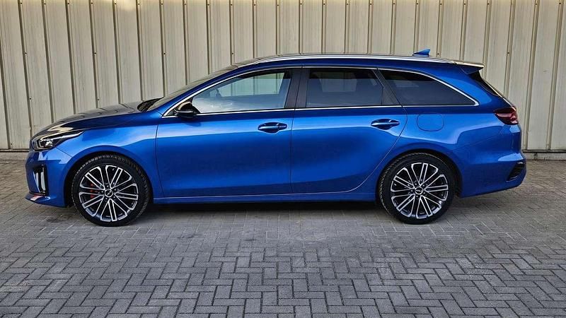 Gebraucht Kia Ceed Sportswagon GT-Line 140 PS (102 kW) 2019 Blue flame Kombi