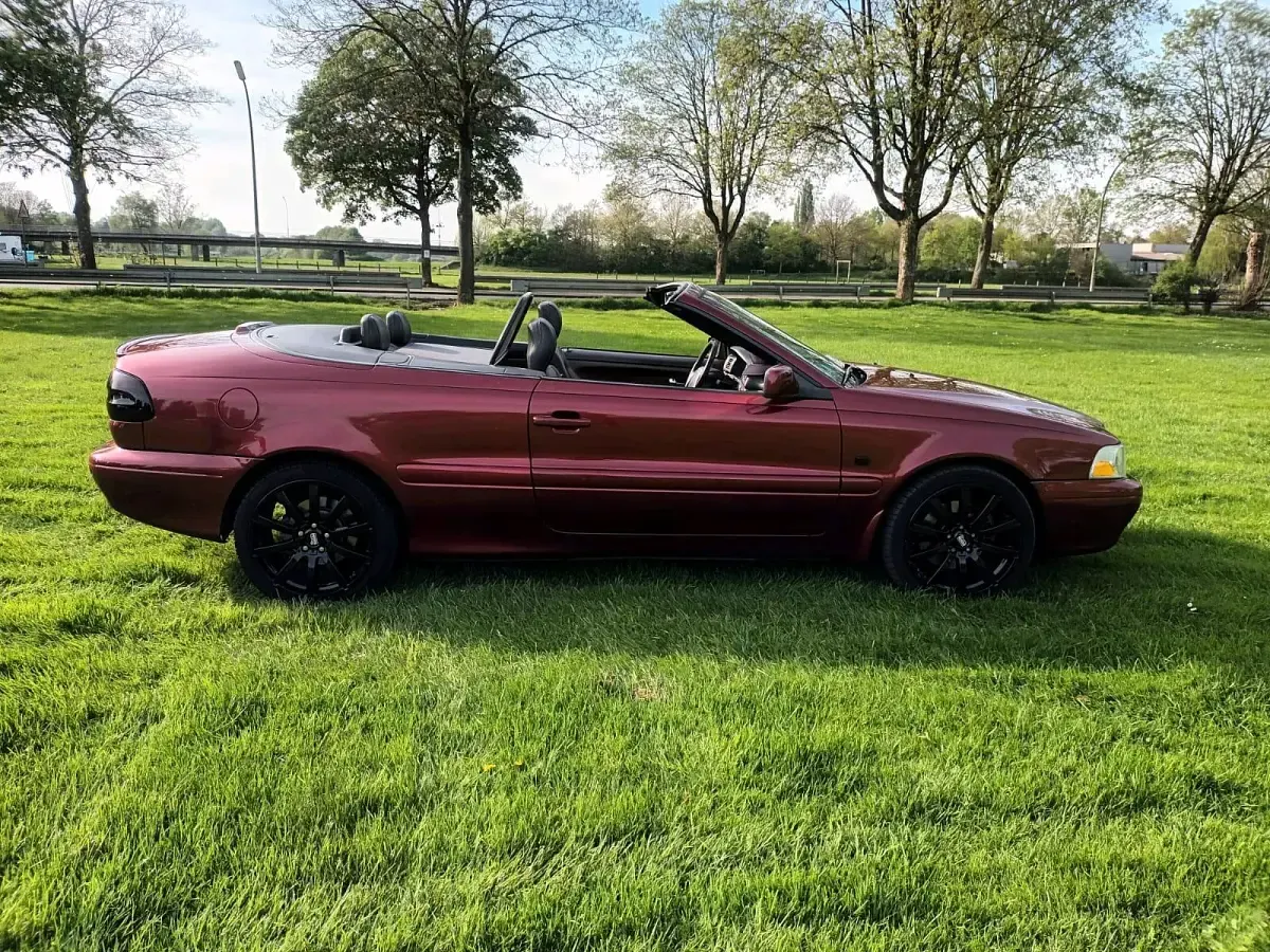 Occasion Volvo C70 239 ch (175 kW) 2002 Rouge Cabriolet
