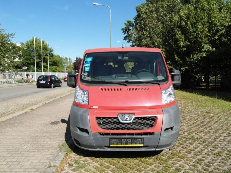 Rot Gebraucht 2008 Peugeot Boxer Van | 2.999 € (Guter Preis) - Bild 1/4