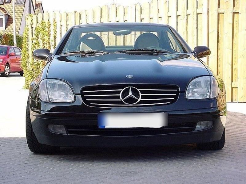 Gebraucht Mercedes SLK200 136 PS (100 kW) 2000 Schwarz Cabrio