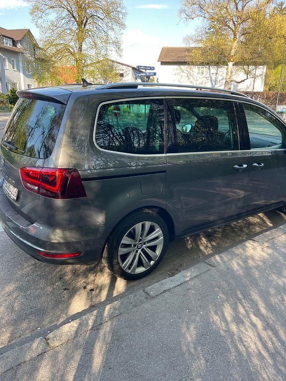 Second-hand Seat Alhambra 184 CP (135 kW) 2016 Gri Monovolum