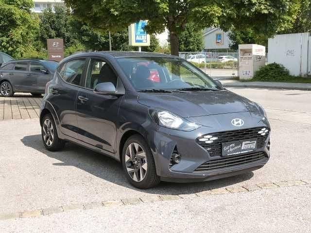 Neu Hyundai i10 Trend 79 PS (58 kW) 2025 Grau Kleinwagen