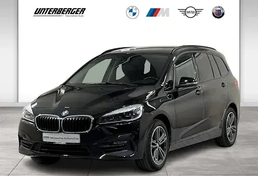 Używany BMW 218 Performance 150 KM (110 kW) 2023 Czarny Kombi