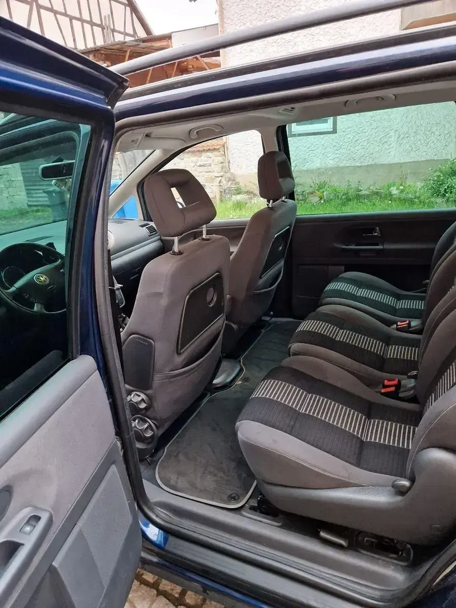 Gebraucht VW Sharan Comfortline 140 PS (102 kW) 2009 Blau Van / Kleinbus