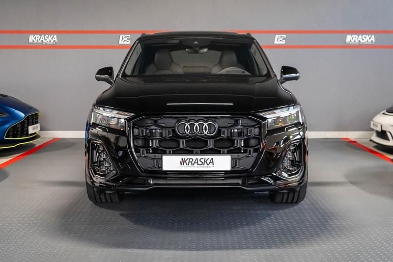 Neu Audi SQ7 Comfort 650 PS (478 kW) 2026 Mythosschwarz metallic SUV