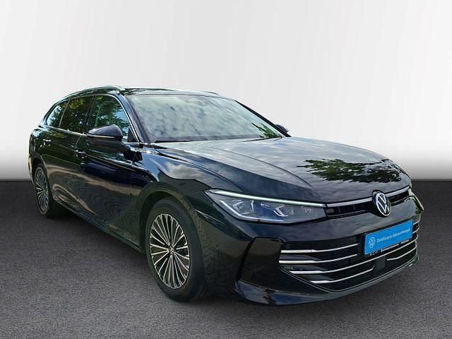 Gebraucht VW Passat Elegance 193 PS (141 kW) 2024 Schwarz Kombi
