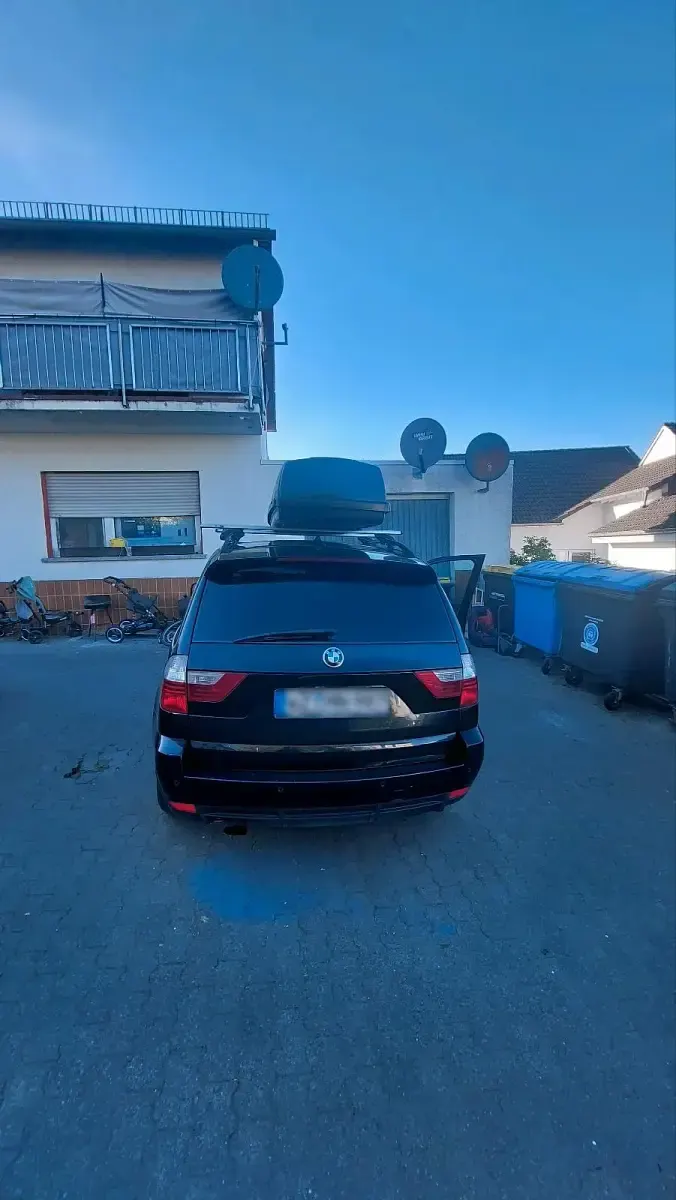 Gebraucht BMW X3 147 PS (108 kW) 2010 Schwarz SUV