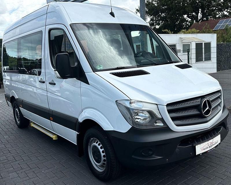 Arktikweiss Gebraucht 2017 Mercedes Sprinter Van | 21.999 € - Bild 1/4