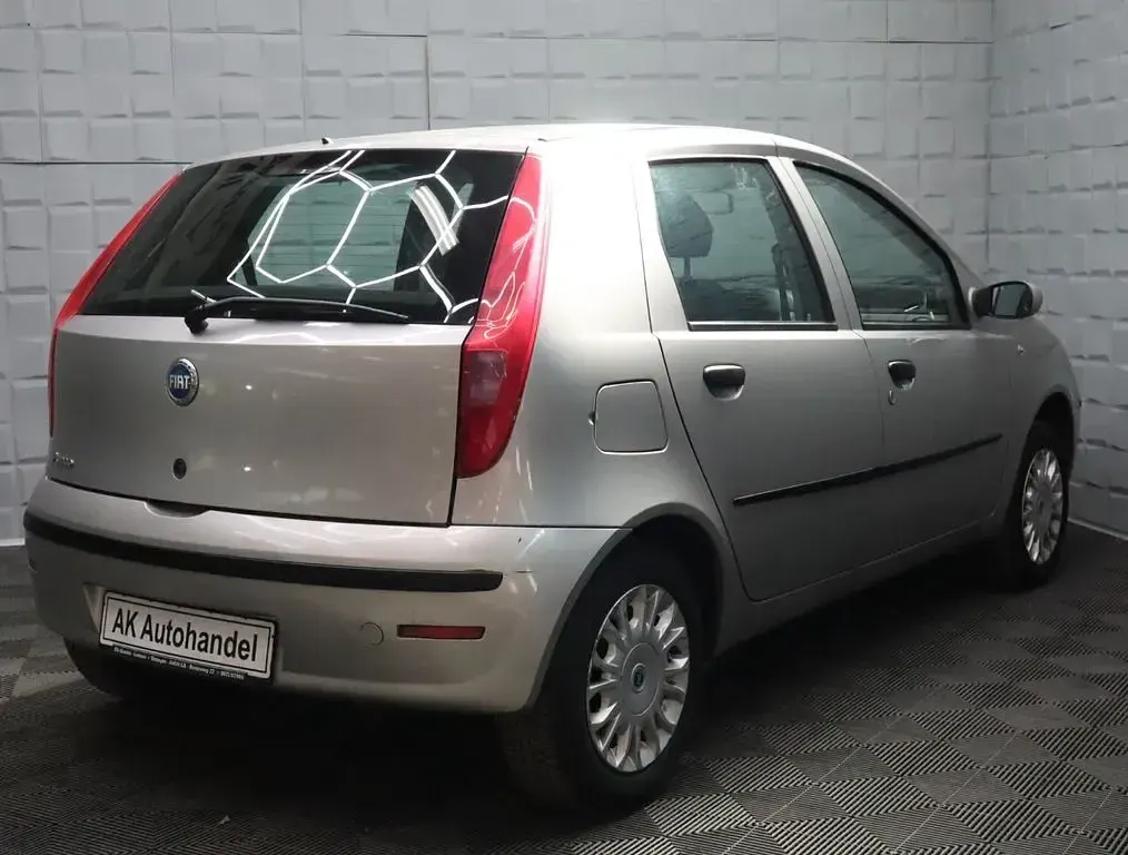 Gebraucht Fiat Punto Dynamic 60 PS (44 kW) 2003 Other Kleinwagen