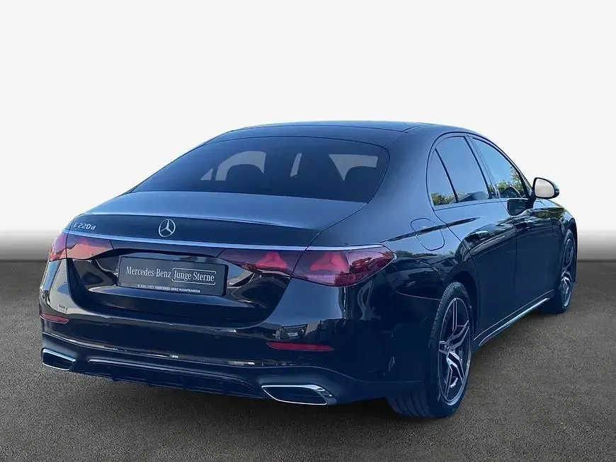 Gebraucht Mercedes E220 Advanced 197 PS (144 kW) 2025 Schwarz Limousine