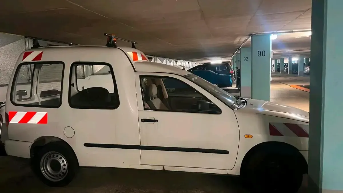 Gebraucht VW Caddy 69 PS (50 kW) 2003 Weiß Van / Kleinbus