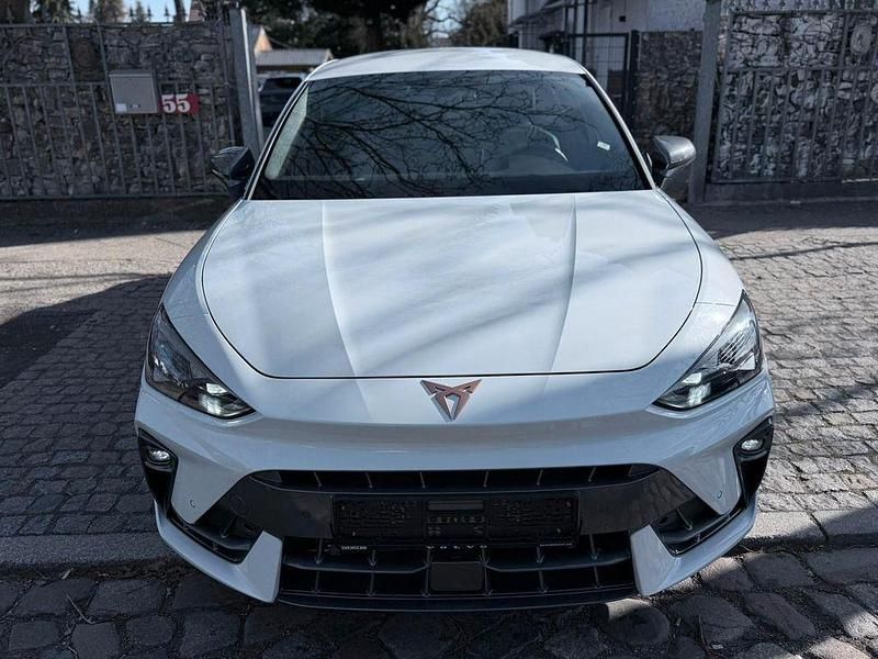 Gebraucht Cupra Leon 150 PS (110 kW) 2025 Weiß Limousine