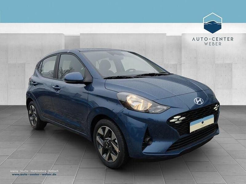 Neu Hyundai i10 Trend 63 PS (46 kW) 2025 Blau Kleinwagen