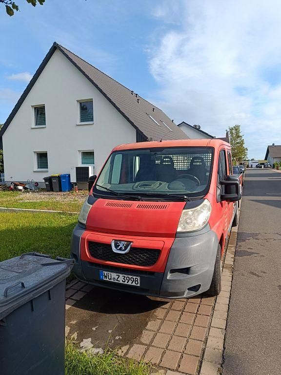 Rot Gebraucht 2010 Peugeot Boxer Van | 5.500 € (Guter Preis) - Bild 1/4