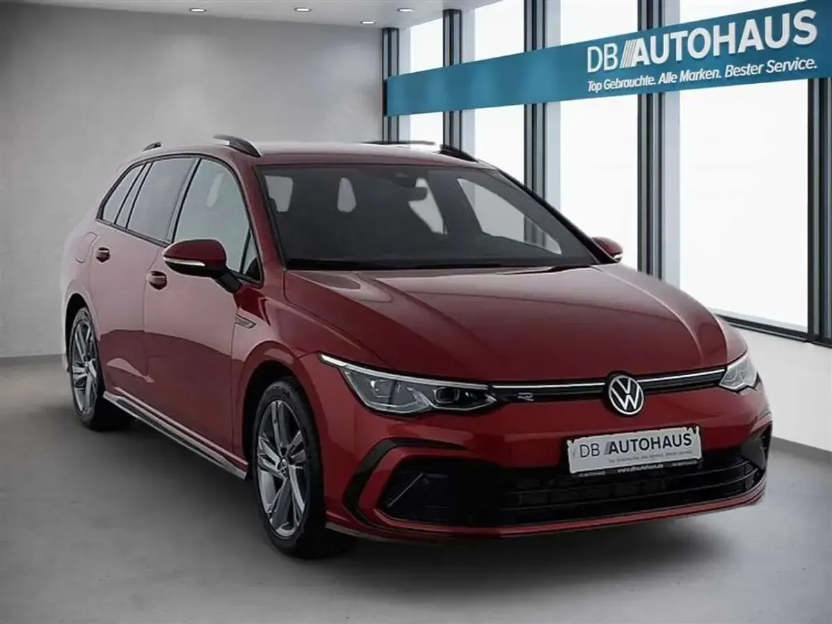 Gebraucht VW Golf VIII R-line 150 PS (110 kW) 2024 Rot Kombi