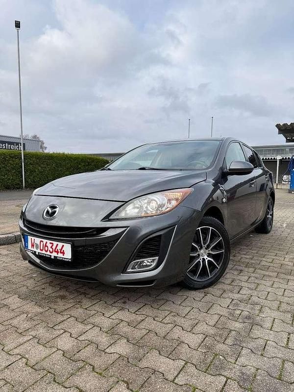 Graphite Gebraucht 2011 Mazda 3 Exclusive Limousine | 8.490 € (Fairer Preis) - Bild 1/4