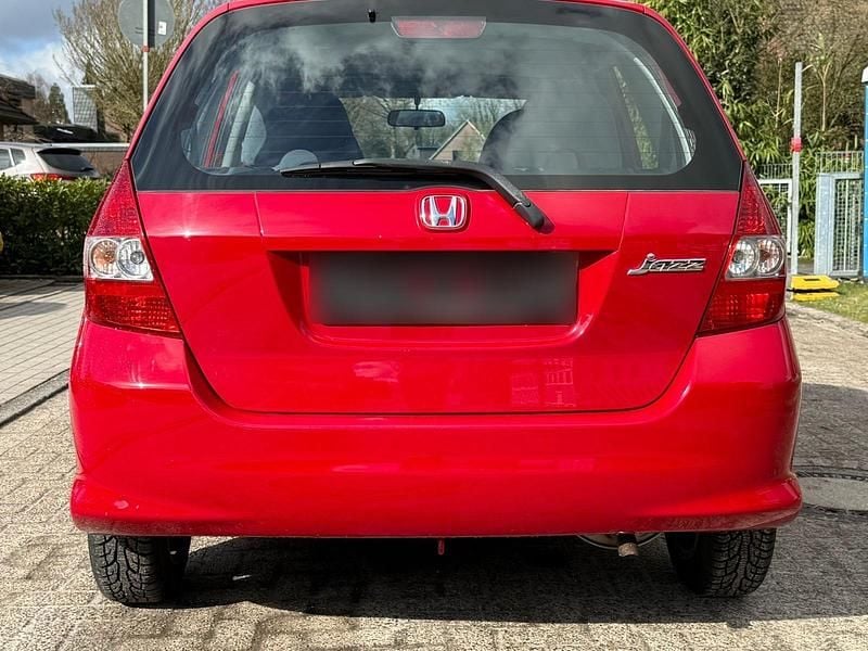Gebraucht Honda Jazz 78 PS (57 kW) 2008 Rot Kleinwagen