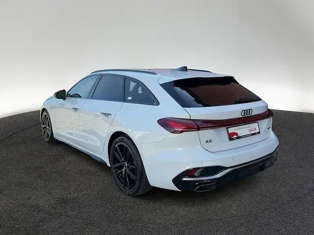 Gebraucht Audi A5 Ambiente 204 PS (150 kW) 2025 Weiß Kombi
