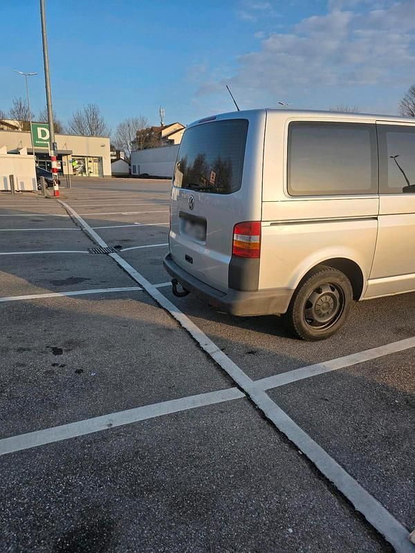 Gebraucht VW Transporter 131 PS (96 kW) 2009 Van