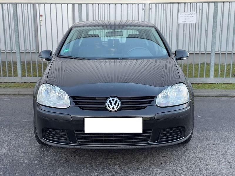 Schwarz Gebraucht 2005 VW Golf IV Limousine | 2.470 € (Fairer Preis) - Bild 1/4