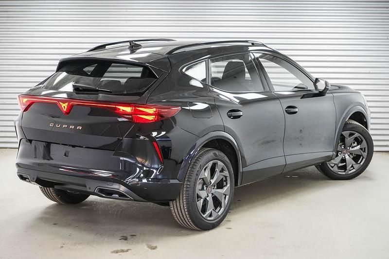 Nowe Cupra Formentor 150 KM (110 kW) 2026 Czarny SUV