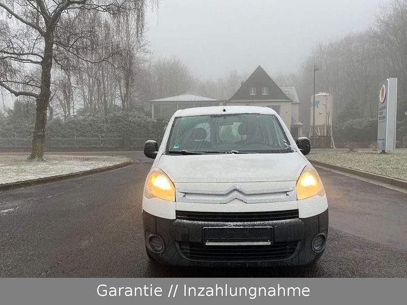 Gebraucht Citroën Berlingo Attraction 98 PS (72 kW) 2014 Weiß Van / Kleinbus