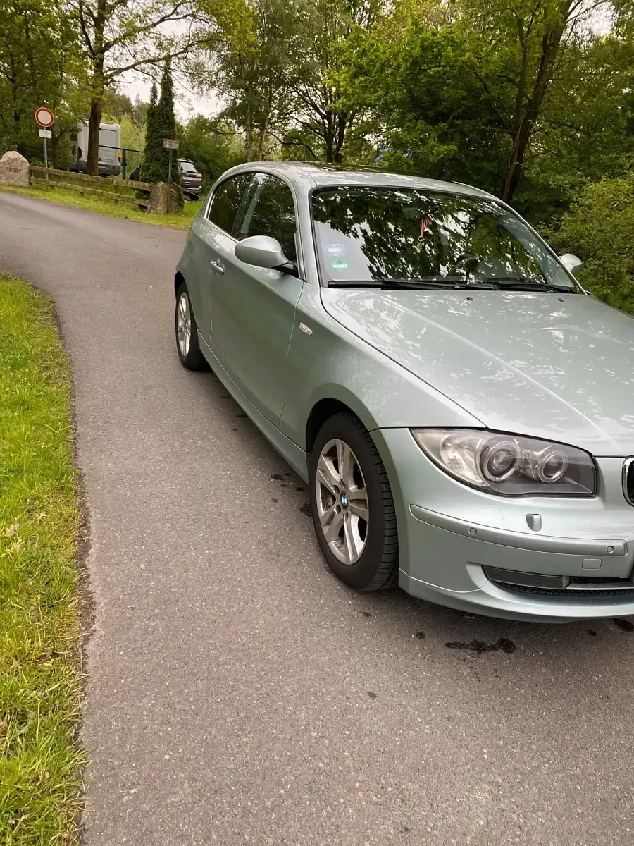 Gebraucht BMW 120 177 PS (130 kW) 2007 Grün Kleinwagen