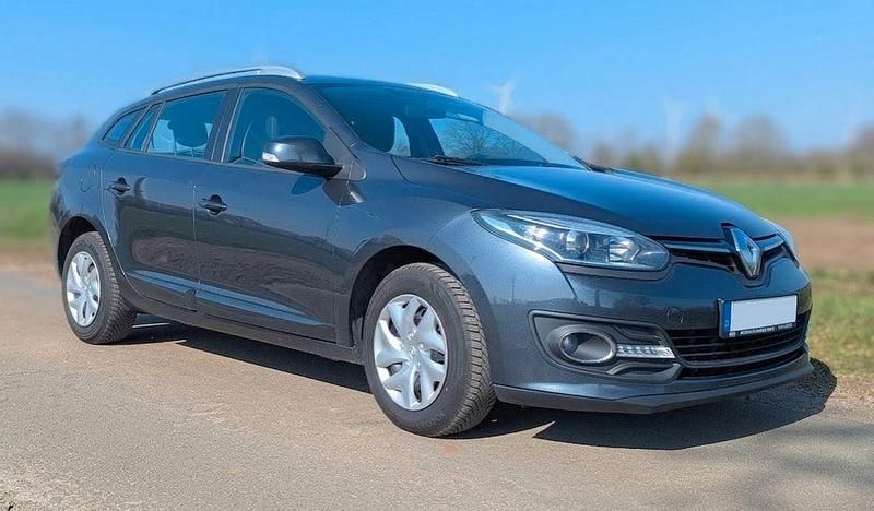 Gebraucht Renault Mégane III 116 PS (85 kW) 2014 Grau Limousine