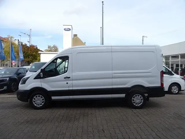 Nowe Ford Transit Trend 131 KM (96 kW) 2025 Biały Van