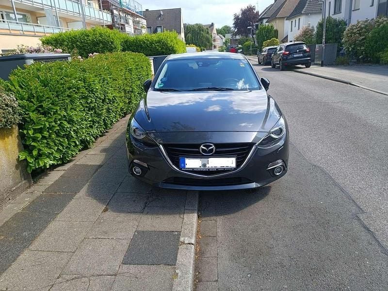 Grau Gebraucht 2014 Mazda 3 Sports-Line Kleinwagen | 10.500 € (Fairer Preis) - Bild 1/4