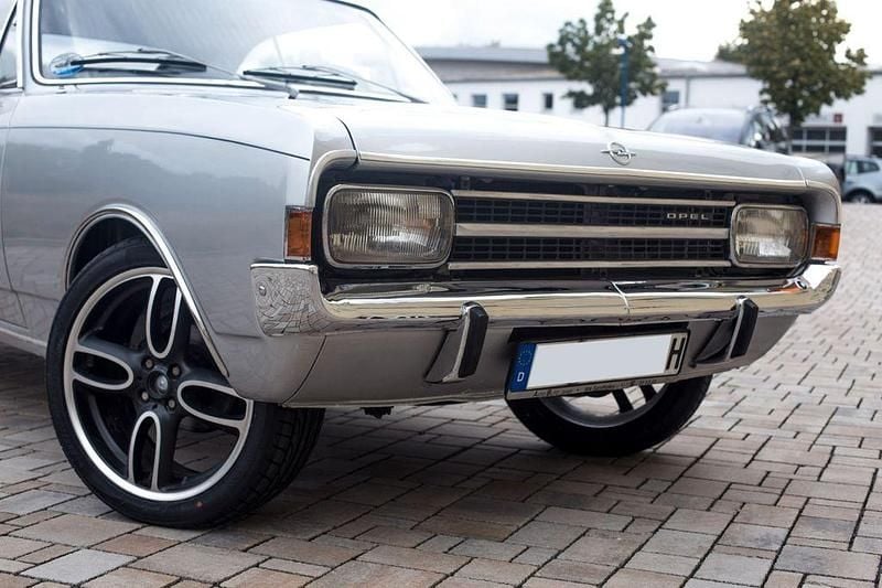 Gebraucht Opel Rekord S 75 PS (55 kW) 1971 Silber Limousine