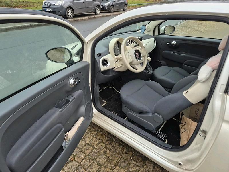 Gebraucht Fiat 500 69 PS (50 kW) 2013 Weiß Kleinwagen