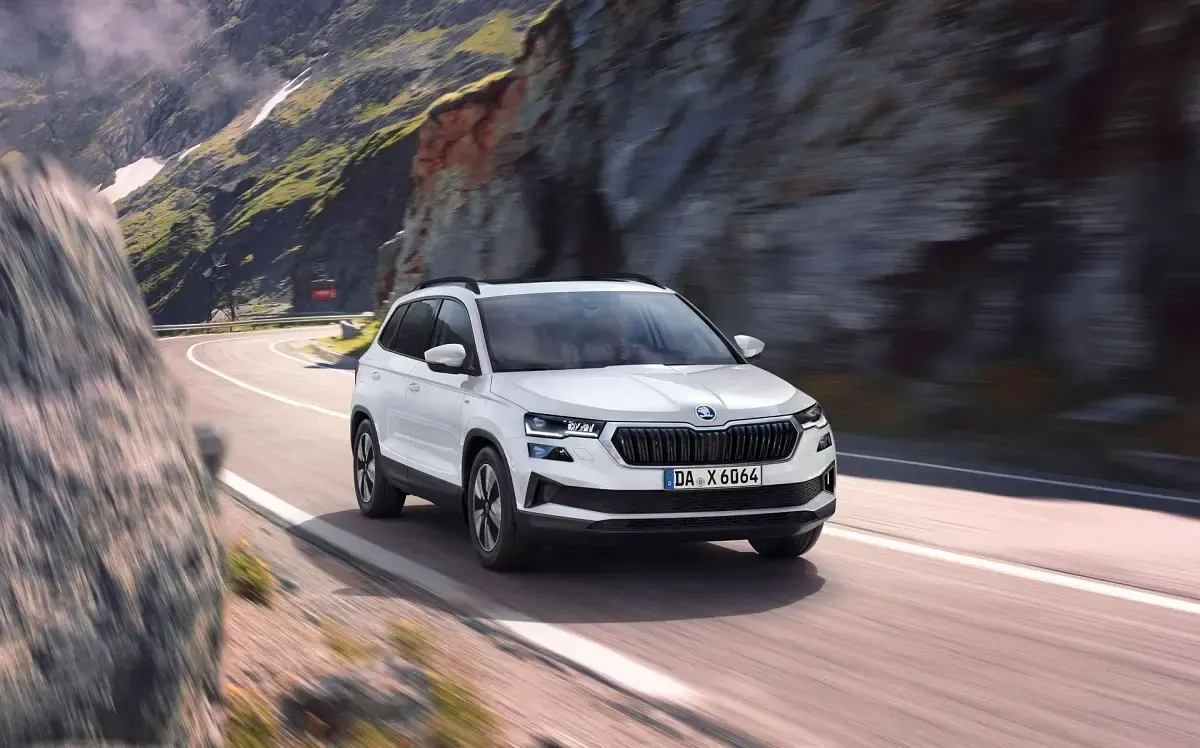 Neu Skoda Karoq 116 PS (85 kW) 2026 Wählbar SUV