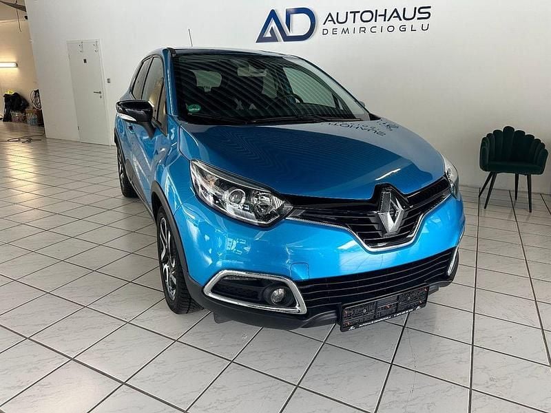 Blau Gebraucht 2016 Renault Captur Luxe SUV | 8.990 € (Superpreis) - Bild 1/4