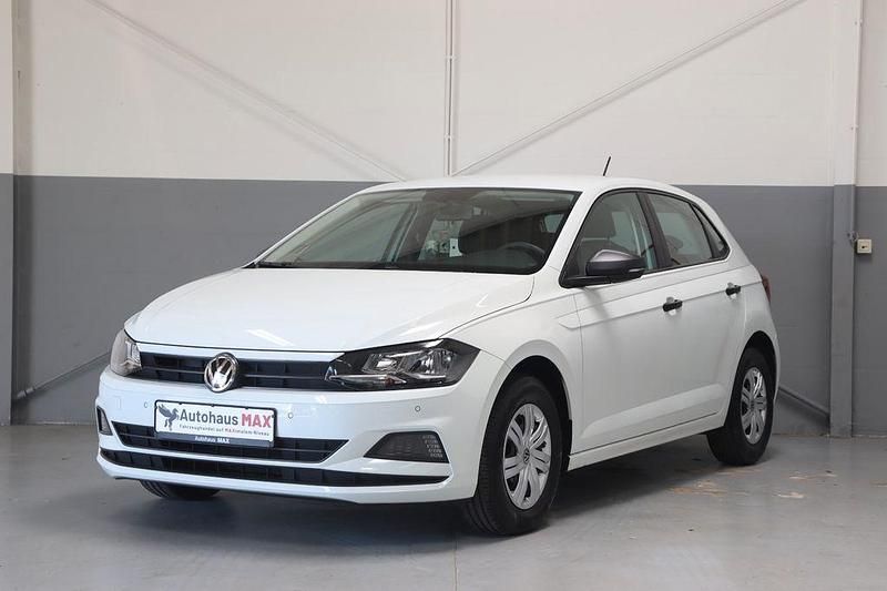 Weiß Gebraucht 2020 VW Polo Trendline Limousine | 12.990 € (Fairer Preis) - Bild 1/4