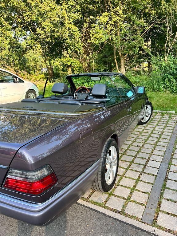 Gebraucht Mercedes 320 220 PS (161 kW) 1994 Violet Cabrio