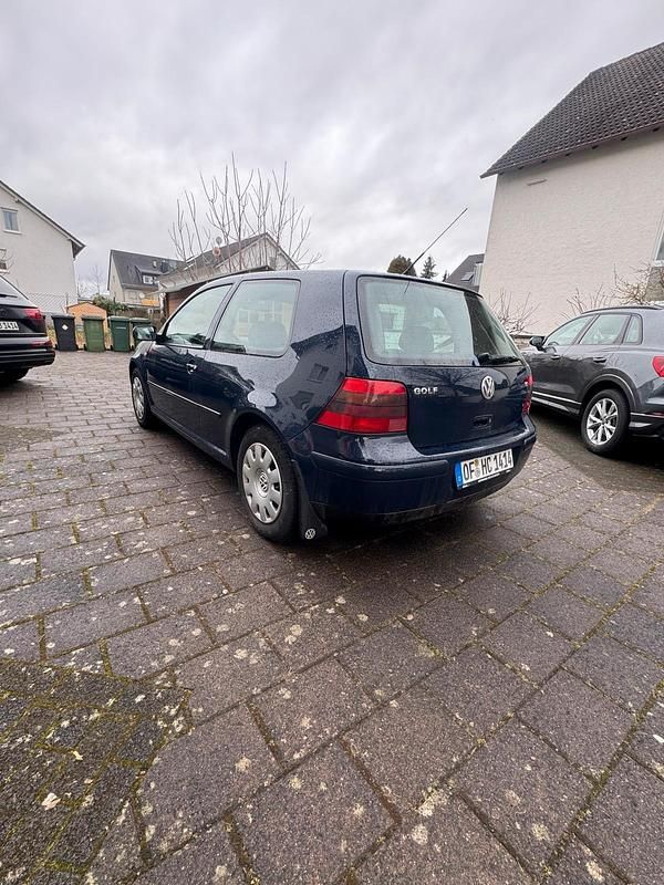 Gebraucht VW Golf IV 101 PS (74 kW) 1998 Blau Kleinwagen