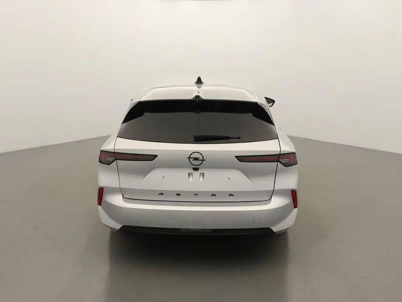 Gebraucht Opel Astra 131 PS (96 kW) 2024 Silber Kombi