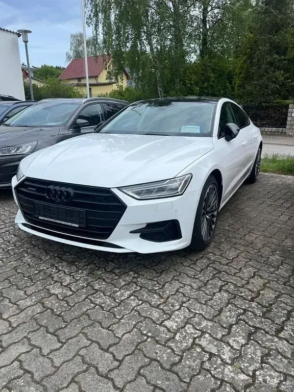 Gebraucht Audi A7 Sportback Sport 252 PS (185 kW) 2020 Weiß Kleinwagen