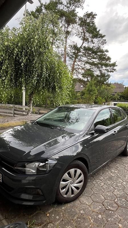 Grau Gebraucht 2019 VW Polo Kleinwagen | 9.300 € (Guter Preis) - Bild 1/4