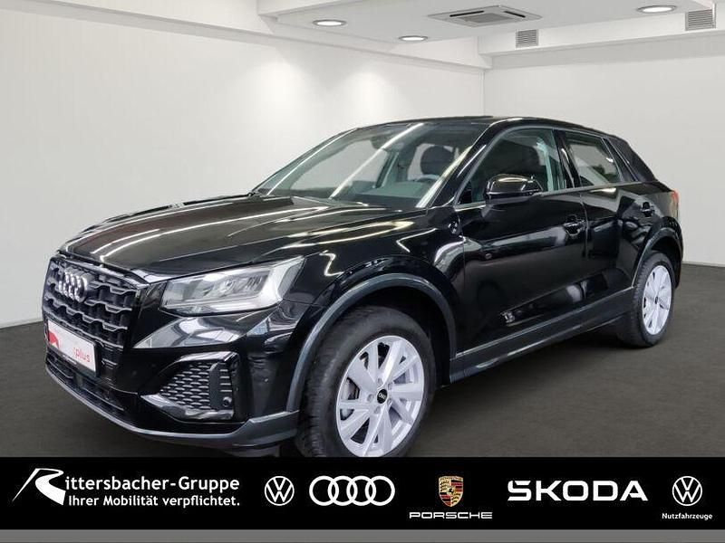 Mythosschwarz metallic Gebraucht 2021 Audi Q2 Ambiente SUV | 22.890 € (Guter Preis) - Bild 1/4