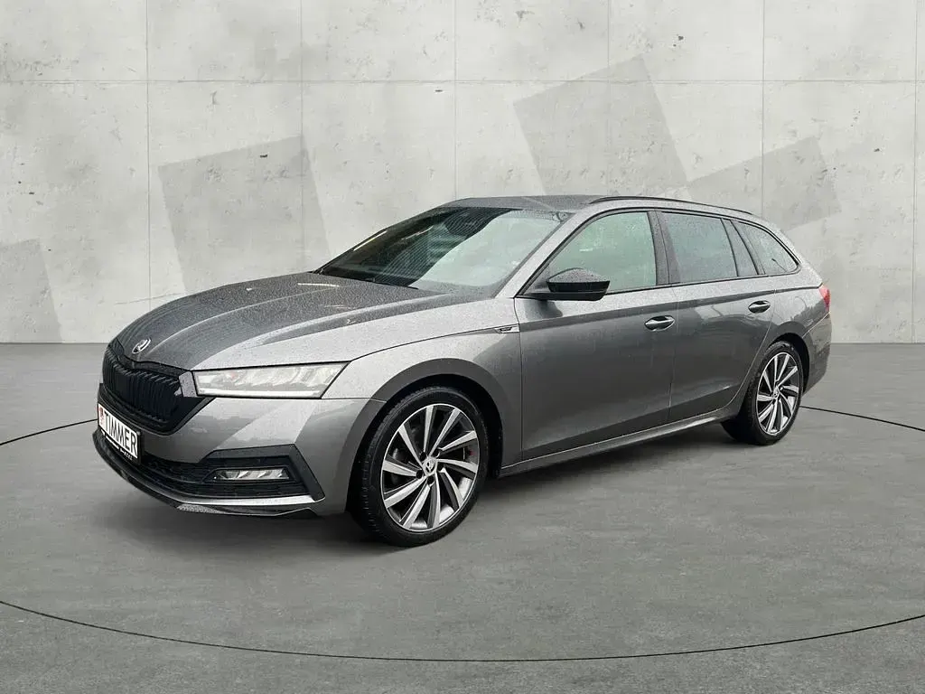Gebraucht Skoda Octavia SportLine 150 PS (110 kW) 2023 Grau Kombi