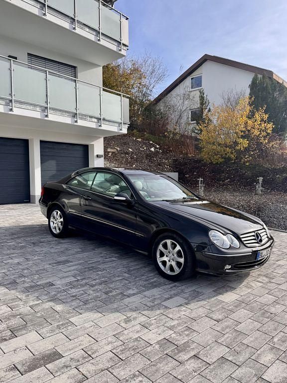Gebraucht Mercedes CLK200 163 PS (119 kW) 2003 Schwarz Coupé