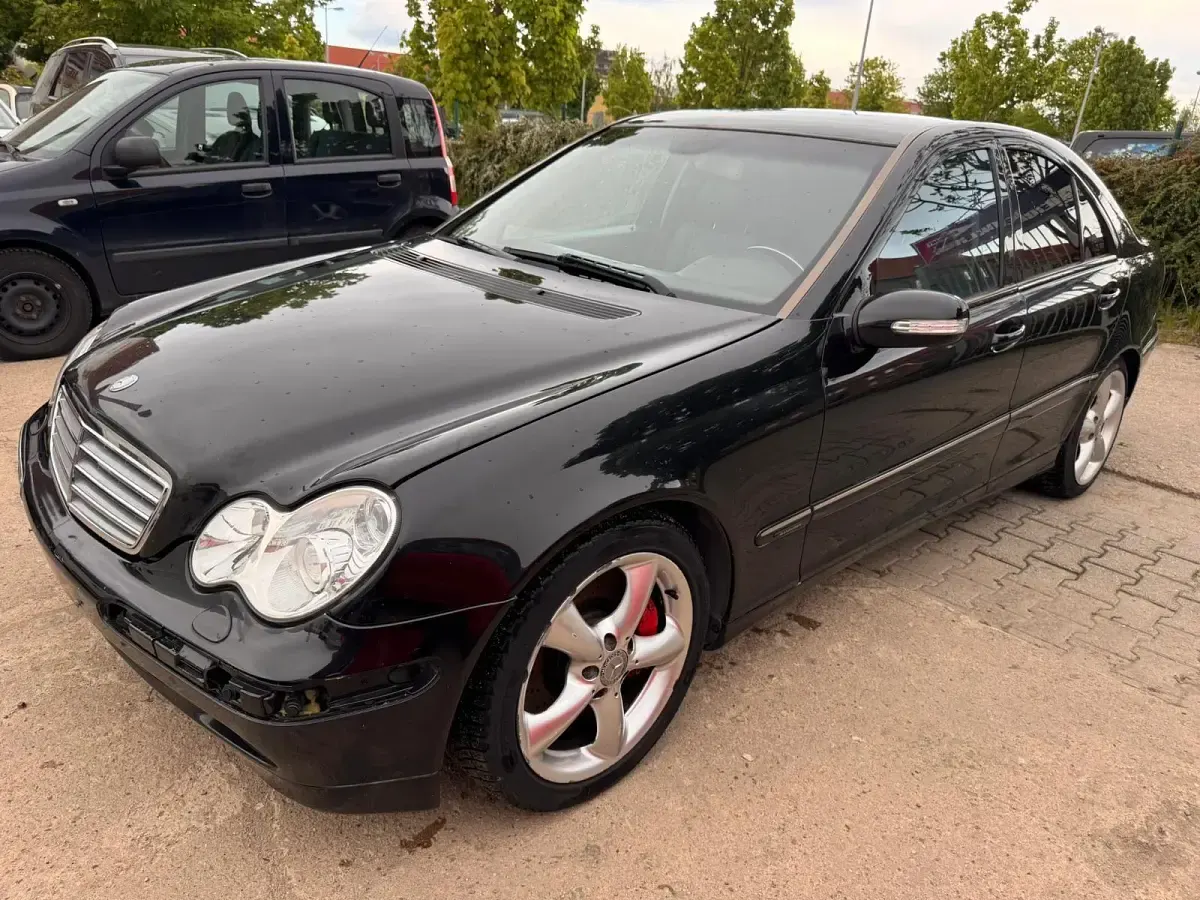 Brugt Mercedes C320 217 HK (159 kW) 2004 Sedan